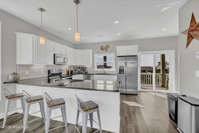 5905 17th Avenue, Sneads Ferry, NC 28460