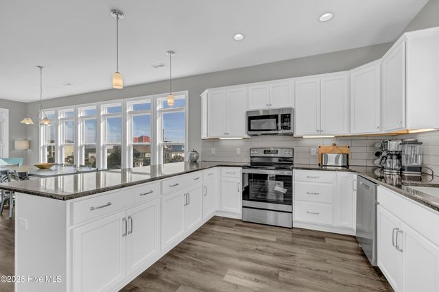 5905 17th Avenue, Sneads Ferry, NC 28460