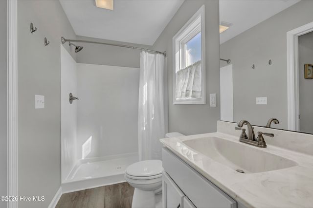 5905 17th Avenue, Sneads Ferry, NC 28460