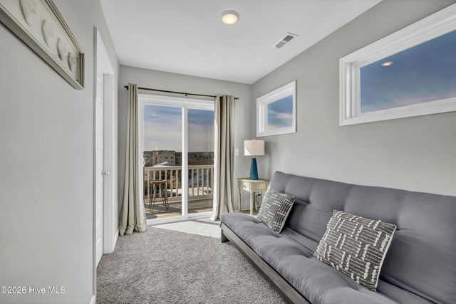 5905 17th Avenue, Sneads Ferry, NC 28460