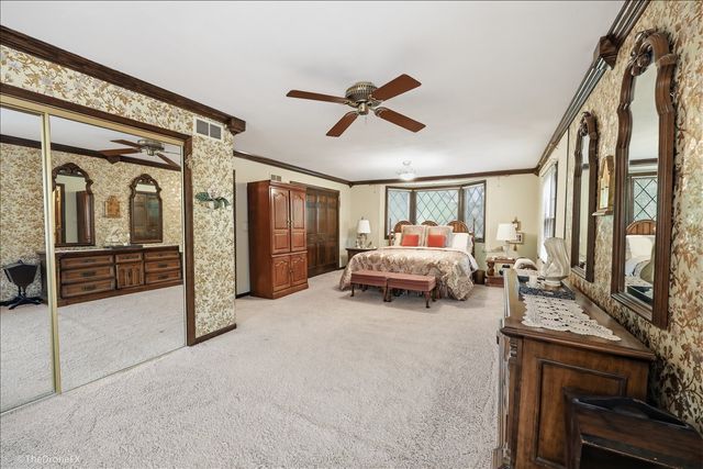 22W324 McCarron Road, Glen Ellyn, IL 60137