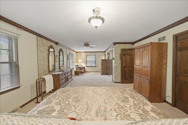 22W324 McCarron Road, Glen Ellyn, IL 60137