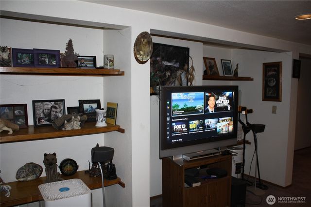 4325 328th Place SE, Fall City, WA 98024