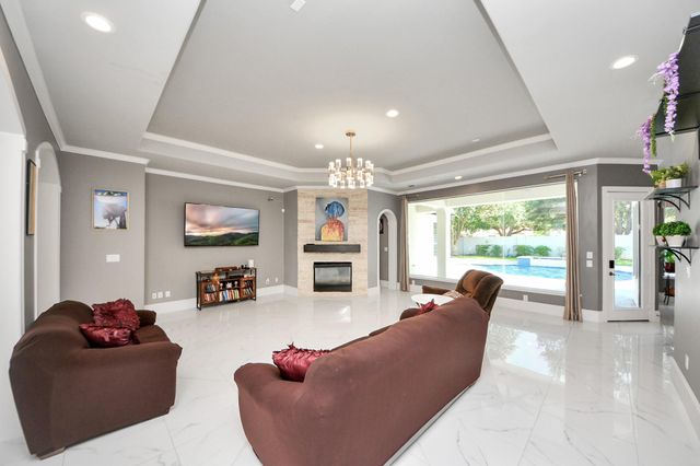 6415 Ivy Falls, Missouri City, TX 77459