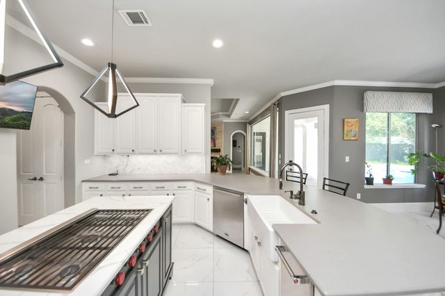 6415 Ivy Falls, Missouri City, TX 77459