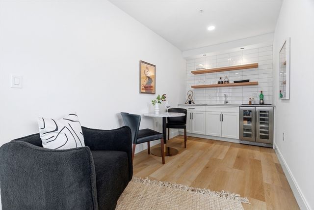 3171 Washington St 301, Boston, MA 02130
