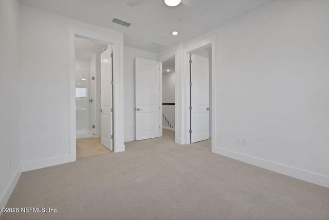 1018 2ND Avenue N, Jacksonville Beach, FL 32250