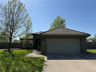 202 E Kirby Road, Grain Valley, MO 64029
