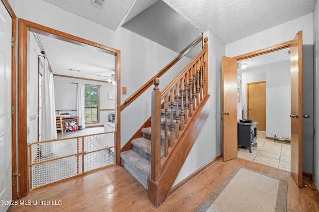 7630 Whitten Hill Drive, Olive Branch, MS 38654