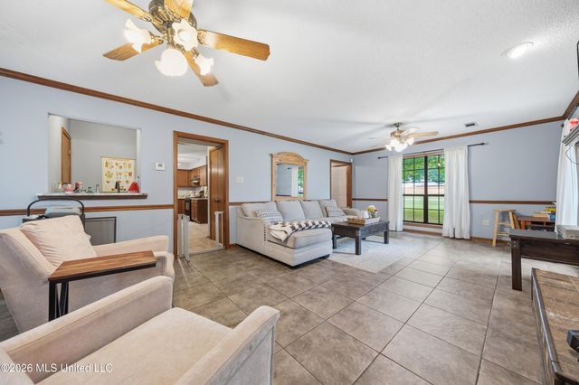 7630 Whitten Hill Drive, Olive Branch, MS 38654