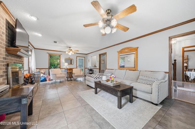 7630 Whitten Hill Drive, Olive Branch, MS 38654