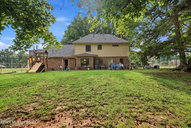 7630 Whitten Hill Drive, Olive Branch, MS 38654