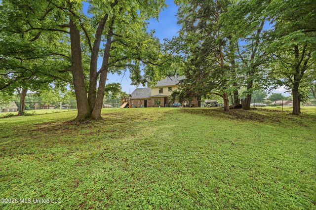7630 Whitten Hill Drive, Olive Branch, MS 38654