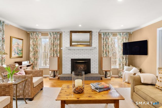 3 Owl Ridge Lane, Newtown, CT 06482