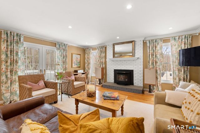 3 Owl Ridge Lane, Newtown, CT 06482