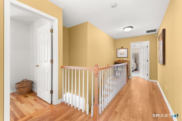 3 Owl Ridge Lane, Newtown, CT 06482