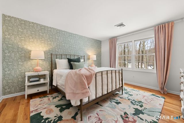 3 Owl Ridge Lane, Newtown, CT 06482