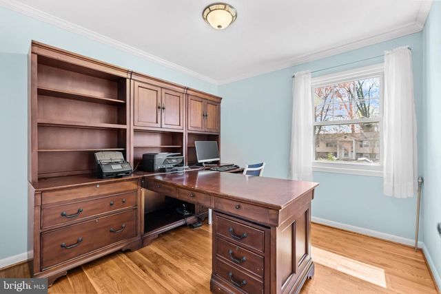 13515 SLOAN ST, Rockville, MD 20853