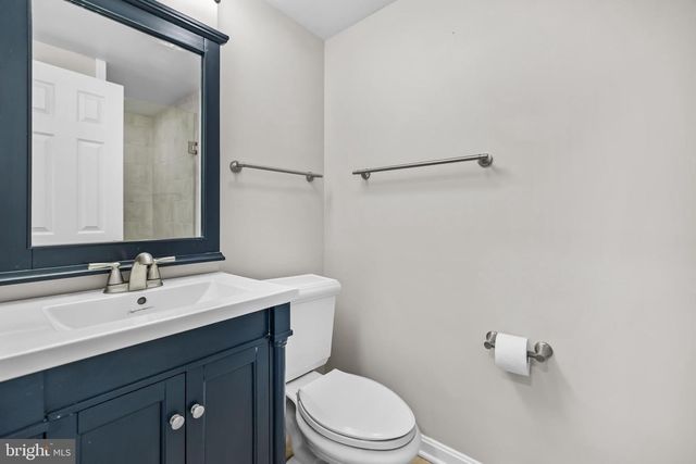 13515 SLOAN ST, Rockville, MD 20853