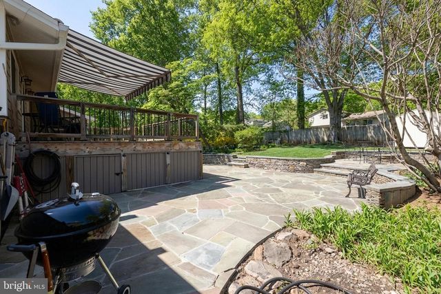 13515 SLOAN ST, Rockville, MD 20853