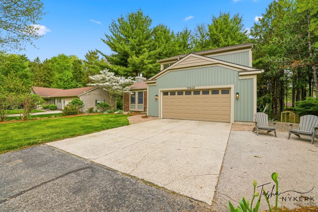 15849 Ryan Drive, Holland, MI 49424