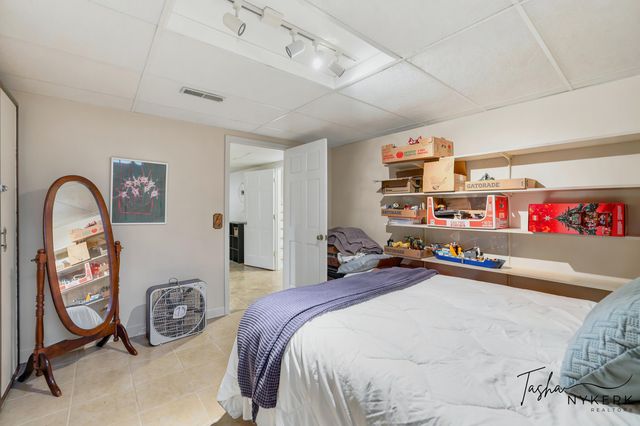 15849 Ryan Drive, Holland, MI 49424
