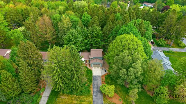 15849 Ryan Drive, Holland, MI 49424