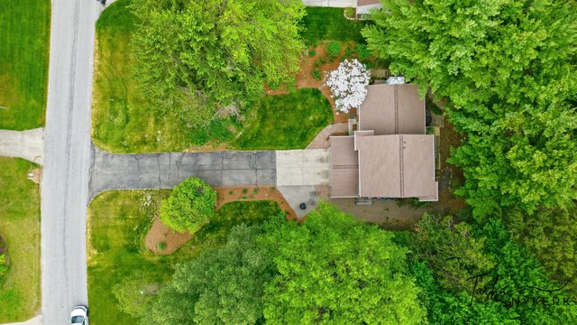 15849 Ryan Drive, Holland, MI 49424