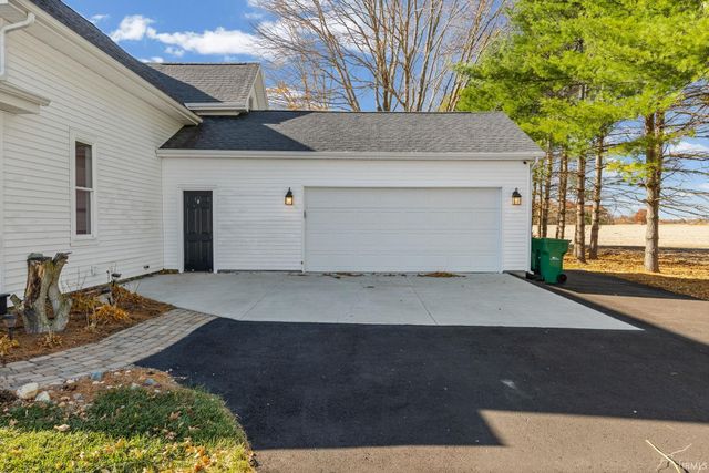 302 N 1025 E, Lafayette, IN 47905