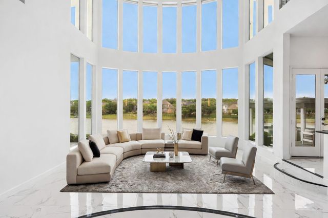 656 Timbercrest Circle, Highland Village, TX 75077