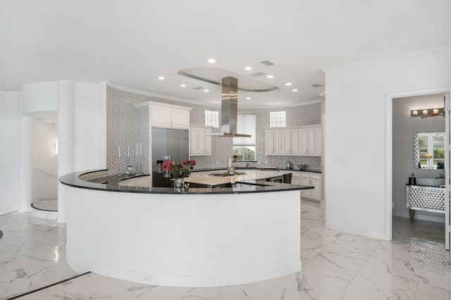 656 Timbercrest Circle, Highland Village, TX 75077