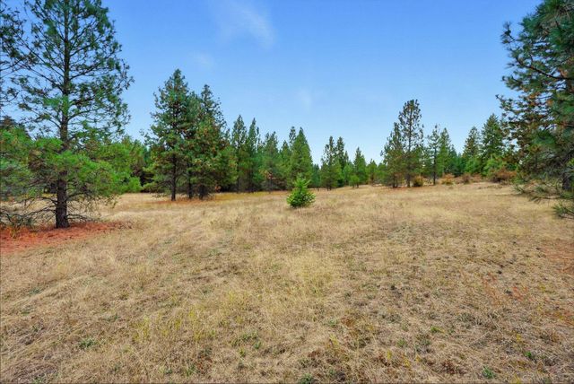 4710 B Price Rd, Clayton, WA 99110