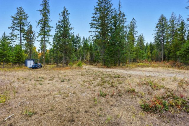 4710 B Price Rd, Clayton, WA 99110