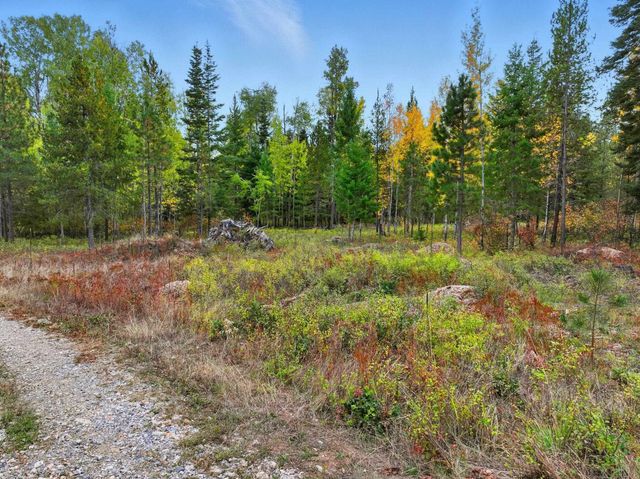 4710 B Price Rd, Clayton, WA 99110