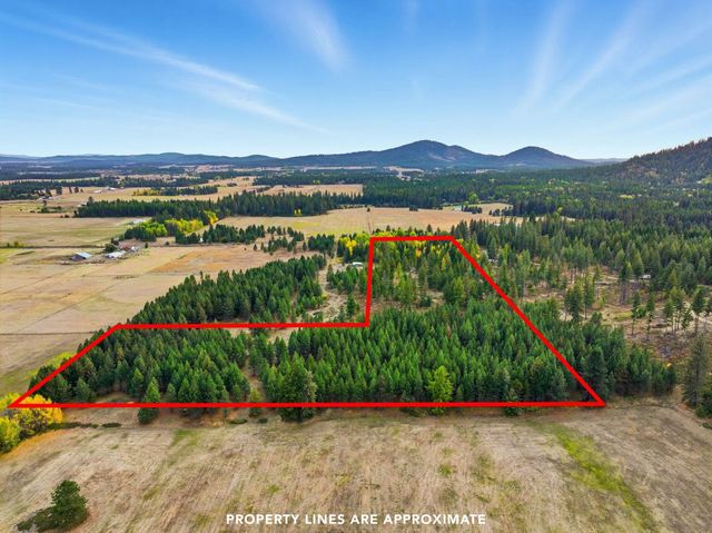 4710 B Price Rd, Clayton, WA 99110
