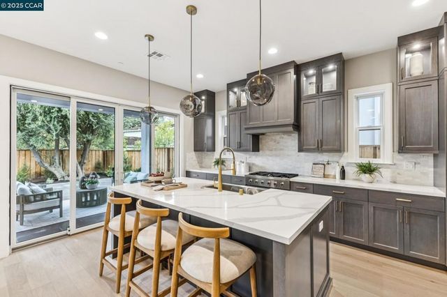 247 Haleena Place, Walnut Creek, CA 94596