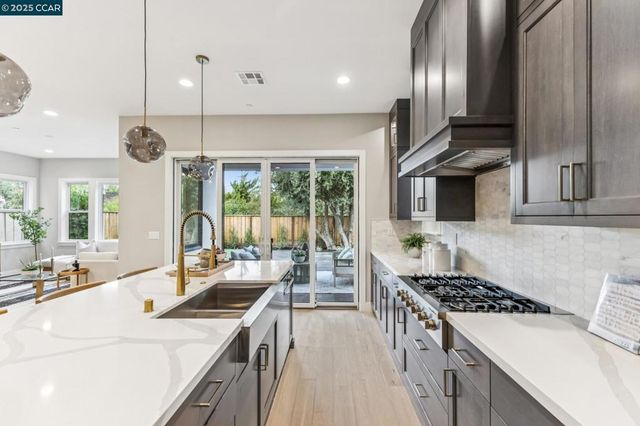 247 Haleena Place, Walnut Creek, CA 94596