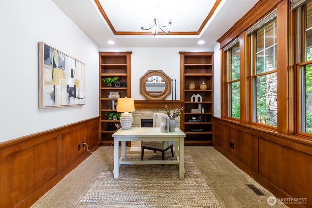 1408 29th Court NE, Issaquah, WA 98029
