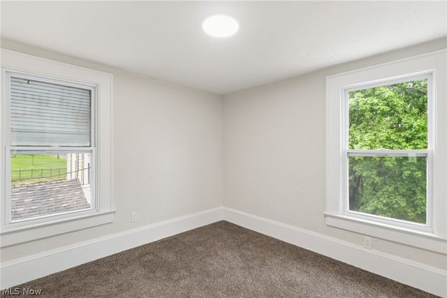 1201 East Avenue, Akron, OH 44307