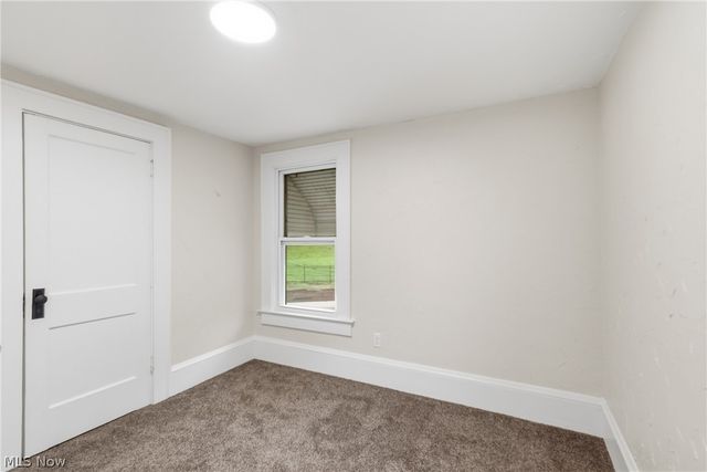 1201 East Avenue, Akron, OH 44307