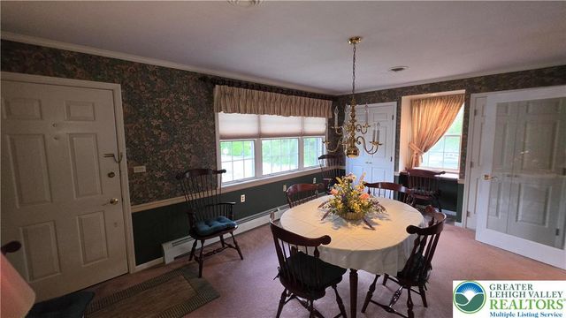 142 East North Street, Nazareth Boro, PA 18064