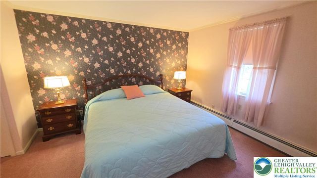 142 East North Street, Nazareth Boro, PA 18064