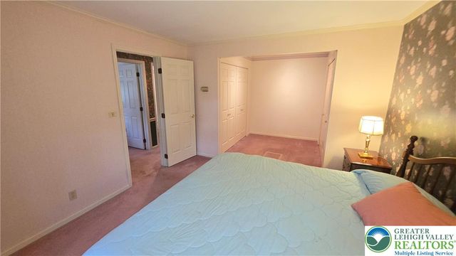 142 East North Street, Nazareth Boro, PA 18064