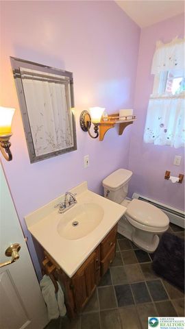 142 East North Street, Nazareth Boro, PA 18064