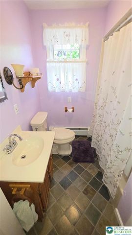 142 East North Street, Nazareth Boro, PA 18064
