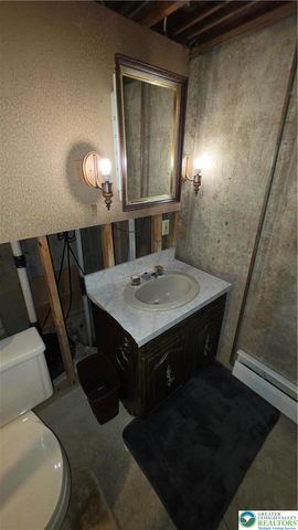 142 East North Street, Nazareth Boro, PA 18064