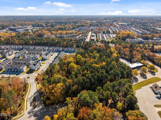 1808 N Salem Street, Apex, NC 27523