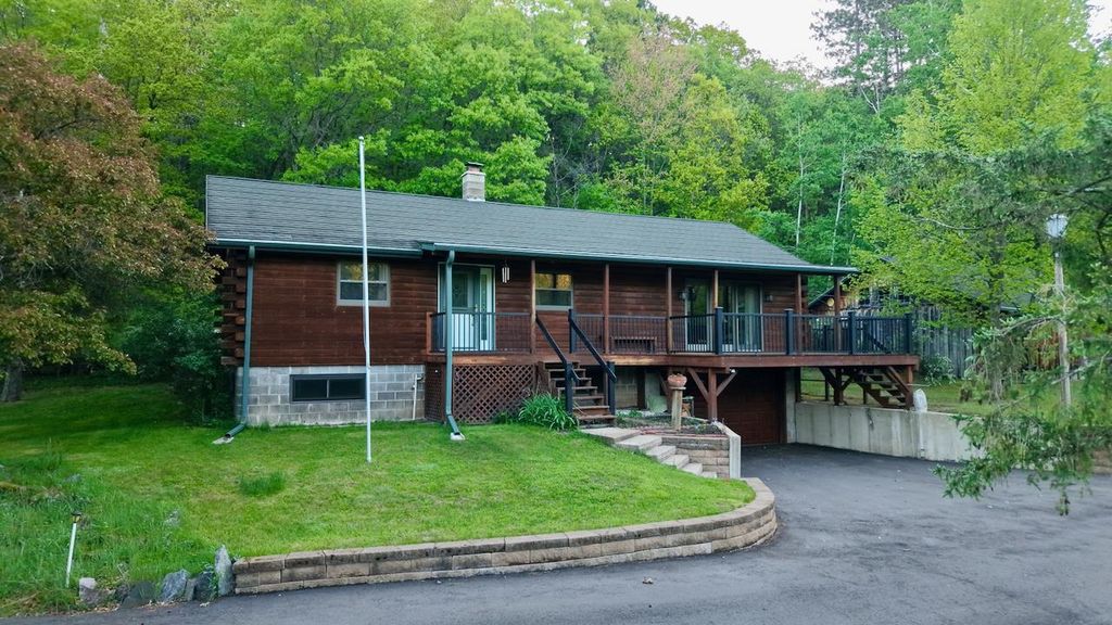 3824 County Hwy E, Warrens,warrens, WI 54666