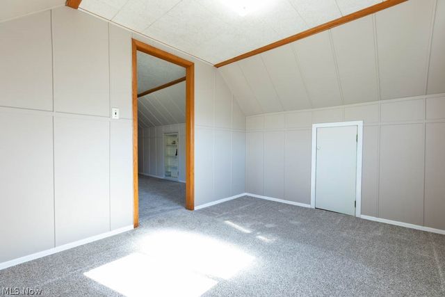 5180 Thornbury Road, Lyndhurst, OH 44124