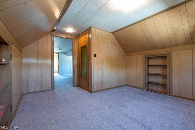 5180 Thornbury Road, Lyndhurst, OH 44124